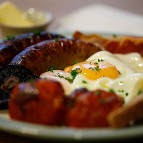 Cooked breakfast at longstock park cafe